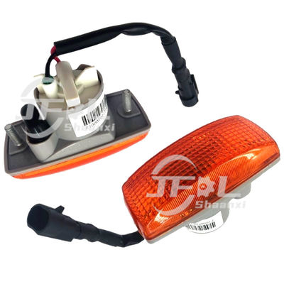 주문 좌측 및 우측 전환 신호 실내 천장등 WG9925720013 WG9925720012 Sinotruk howo 사이드 램프 온라인 제조