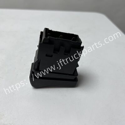 샤크만 M3000 트럭 부품 후방 안개등 스위치 DZ96189584604